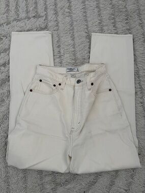 Abercrombie & Fitch Women's White Ankle Straight High Rise Jeans